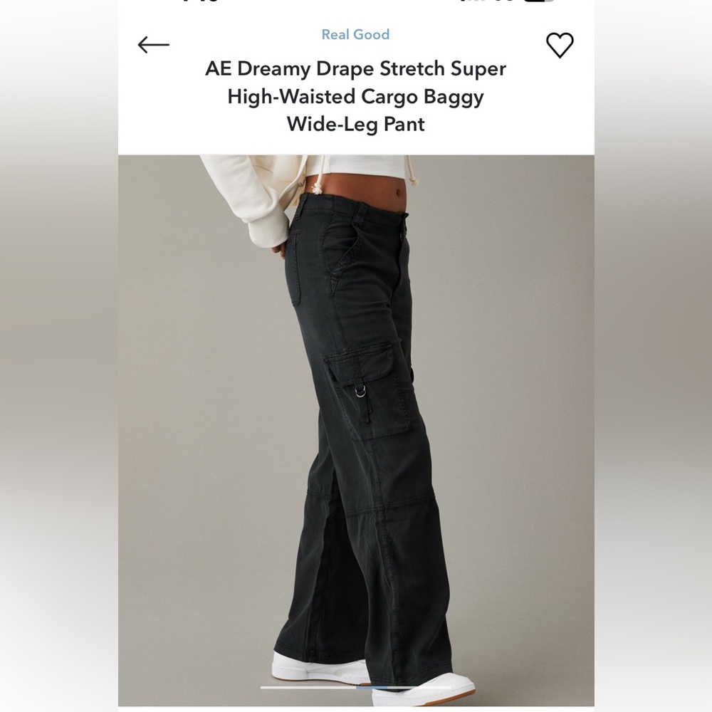 AE Dreamy Drape Stretch Super
High-Waisted Cargo Baggy
Wide-Leg Pant sz 10 black